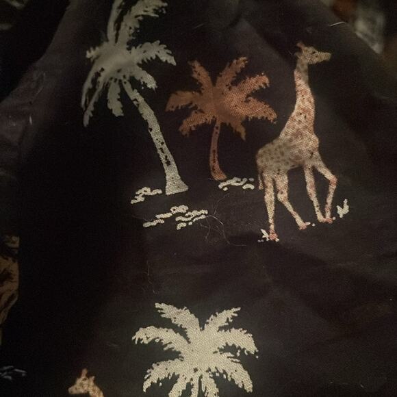 Loft Giraffe & Palm Tree Button-Down Top - Size Small - Picture 4 of 5